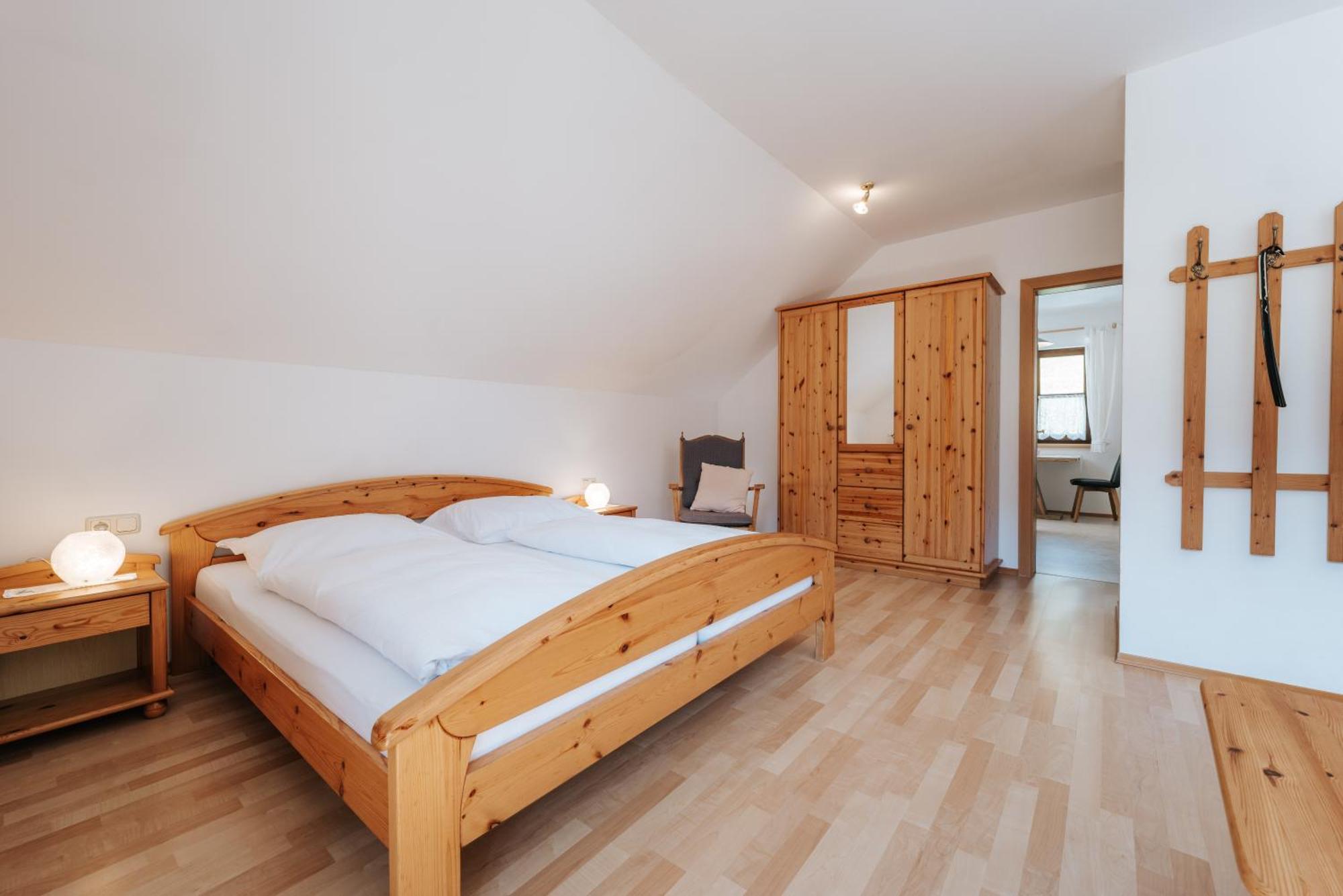 Ferienwohnung Syen Grundlsee Habitación foto