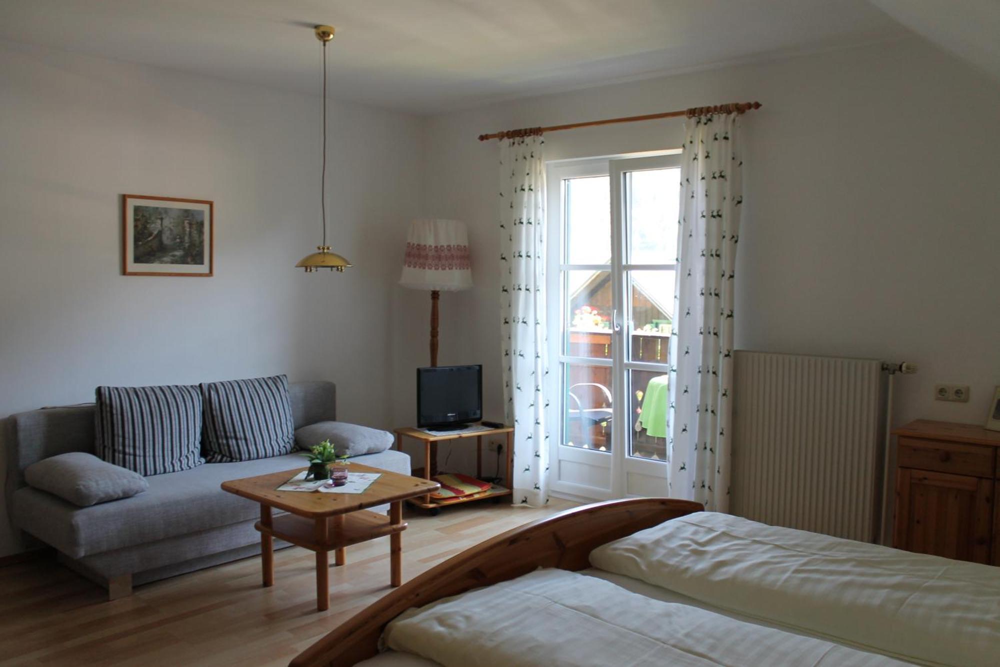 Ferienwohnung Syen Grundlsee Habitación foto